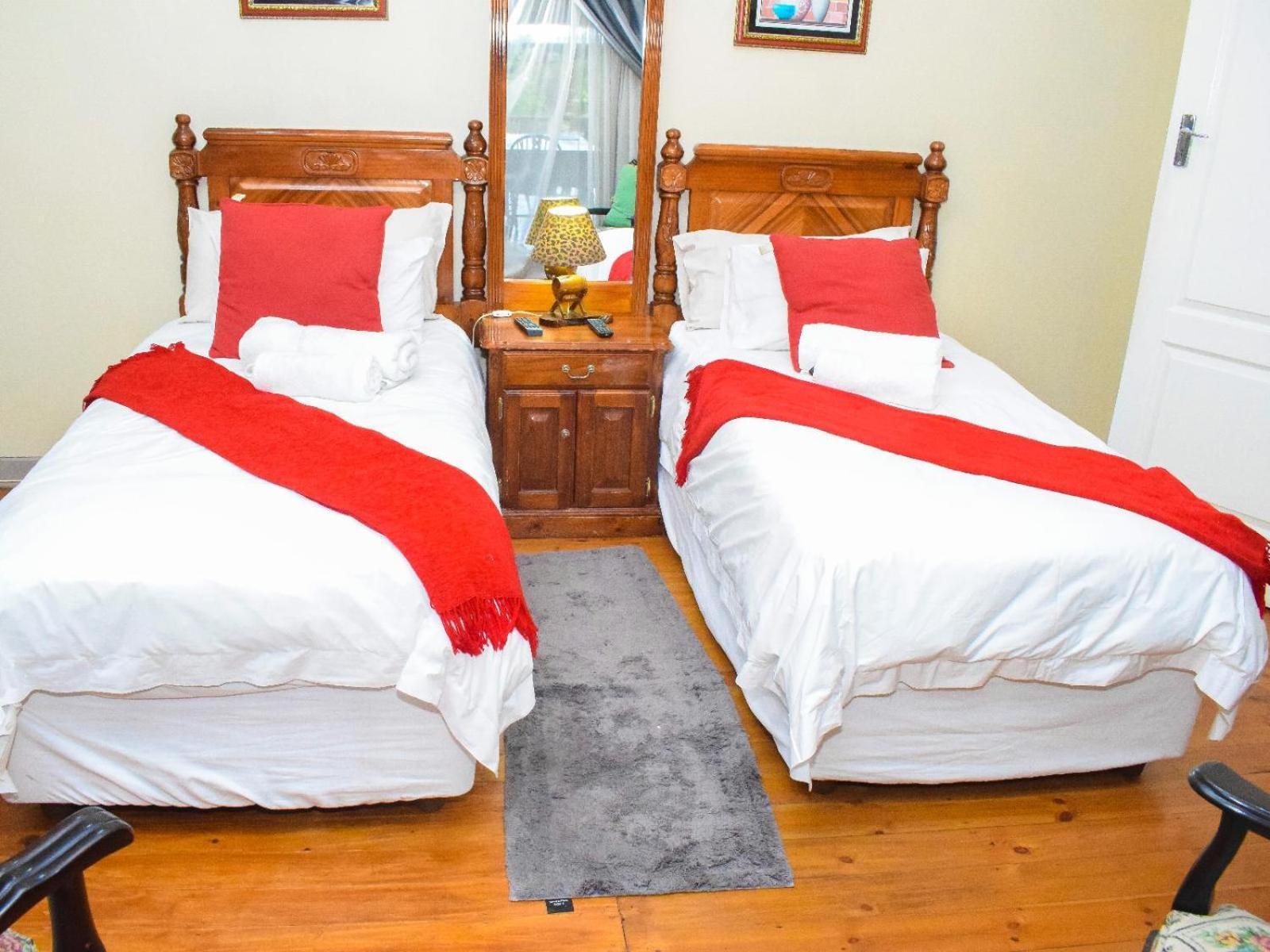 Sibahlenomhlambi Guesthouse Springs  Ruang foto